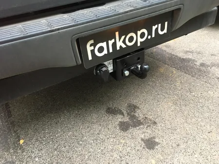 Фаркоп Лидер Плюс для Toyota Hilux 2010-2015 T114-FC в Красноярск
