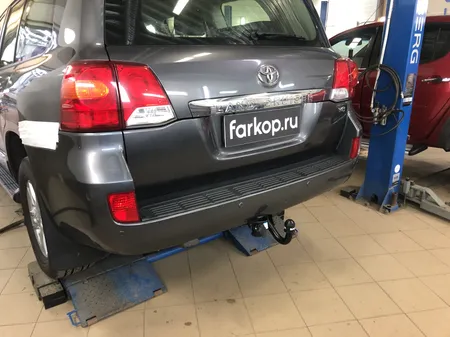 Фаркоп Baltex для Toyota Land Cruiser J200 2007-2021 249485 в Красноярск