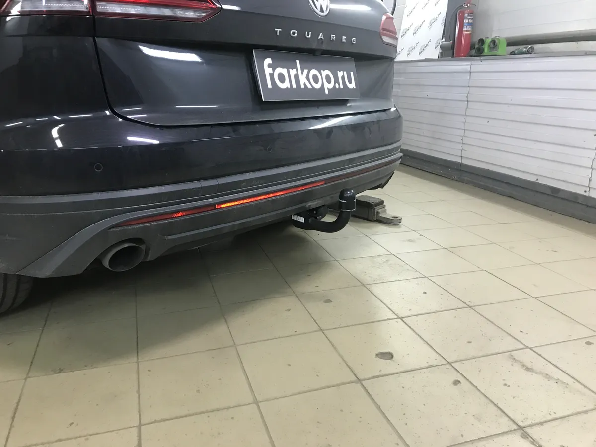 Фаркоп Steinhof для Volkswagen Touareg 2017- Арт. V-163 V-163 в Красноярск