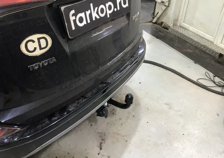 Фаркоп Berg для Toyota RAV4 2013-2019 Арт. F.5711.001 F.5711.001 в Красноярск