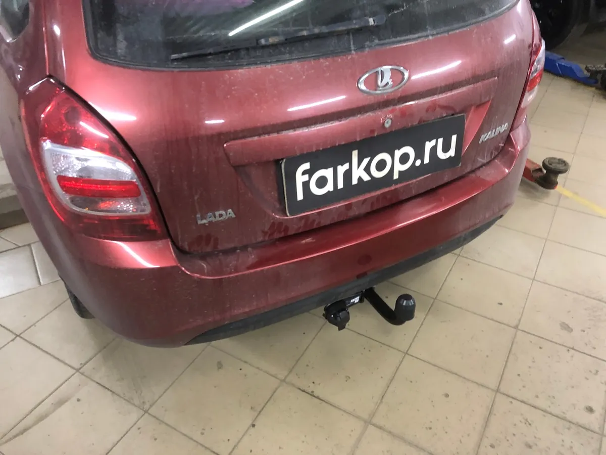 Фаркоп Berg для Lada Kalina (вкл. Cross) 2013-2018 F.6013.007 в Красноярск Фаркоп Berg для Lada Kalina (вкл. Cross) 2013-2018 F.6013.007 в Красноярск
