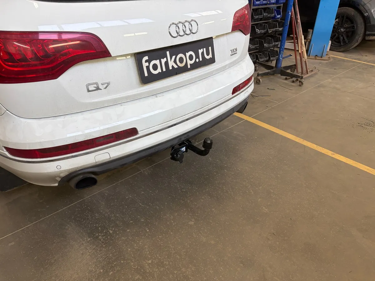 Фаркоп Berg для Audi Q7 2006-2015 F.5813.001 в Красноярск