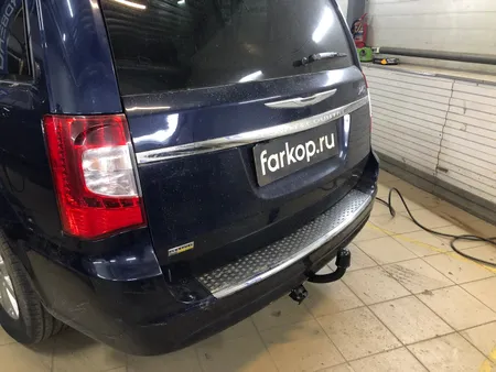 Фаркоп Steinhof для Chrysler Grand Voyager (STOWn GO) 2008-2015 C-207 в Красноярск