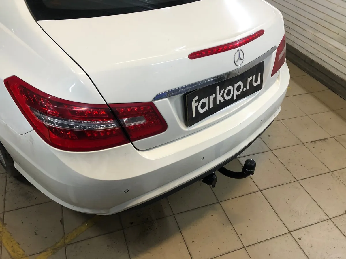 Фаркоп Steinhof для Mercedes E-class (купе) 2009-2016 M-150 в Красноярск Фаркоп Steinhof для Mercedes E-class (купе) 2009-2016 M-150 в Красноярск