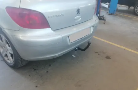 Фаркоп Лидер плюс для Peugeot 307 (хетчбек) 2001-2008 P106-A в Красноярск
