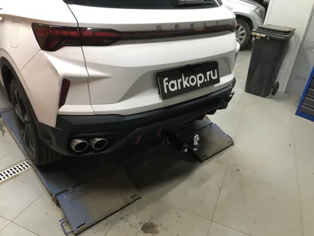 Фаркоп TowRus для Geely Coolray 2020- 299413 в Красноярск
