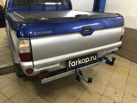 Фаркоп Galia для Mitsubishi L200 1996-2006 M120A в Красноярск