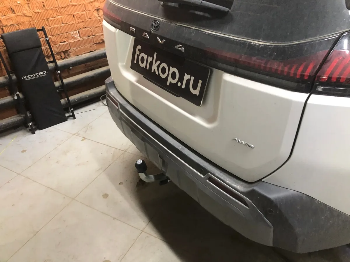 Фаркоп Galia для Toyota RAV4 2025- T072C в Красноярск