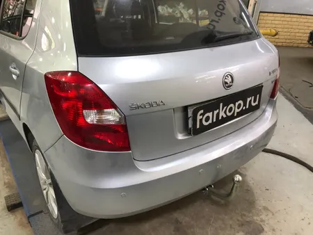 Фаркоп Galia для Skoda Fabia (хетчбек) 2007-2014 S081A в Красноярск