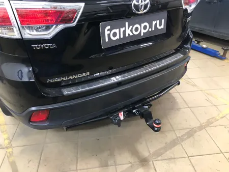 Фаркоп Sheriff для Toyota Highlander 2014-2020 Арт. 2790.31 2790.31 в Красноярск