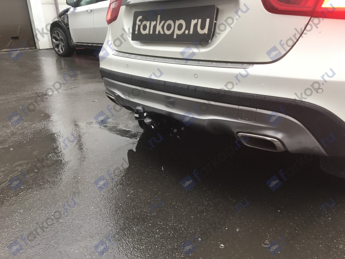 Установили фаркоп Brink для Mercedes GLA-class 2014 г.