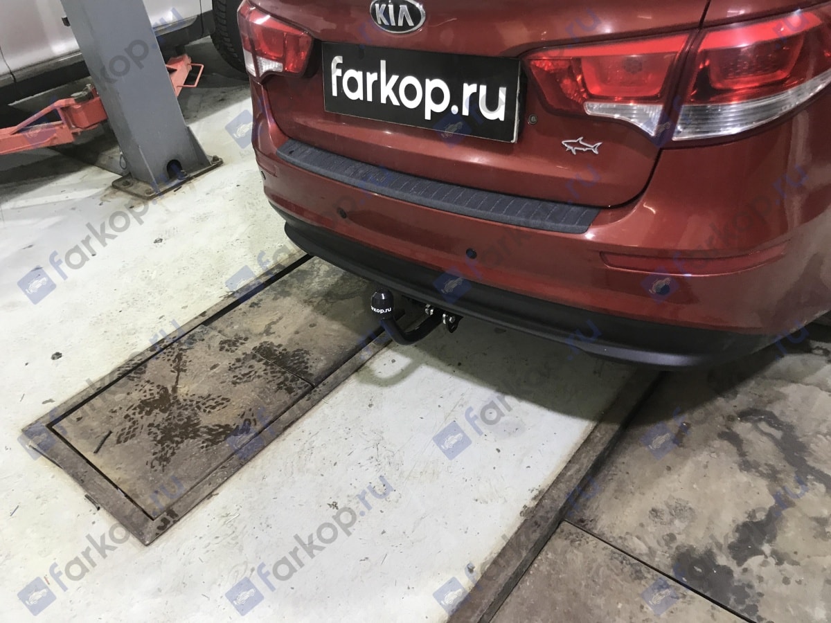 Установили фаркоп Лидер Плюс для Kia Rio 2015 г.в.