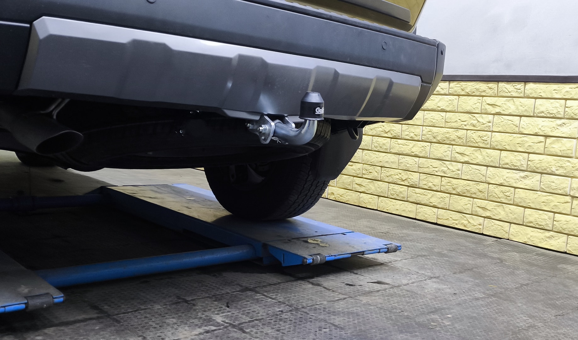Установили фаркоп Galia для Toyota Land Cruiser Prado J250 2023 г.в.